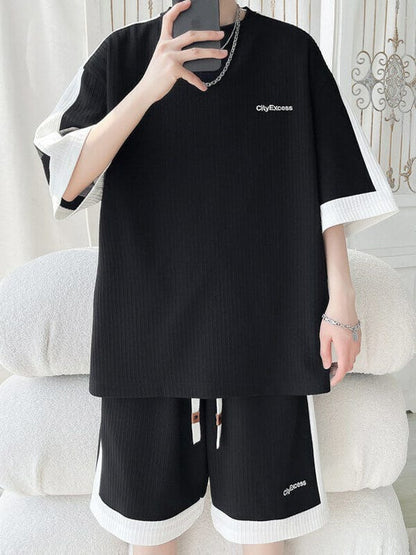 Men’s Casual Set (T-Shirt & Shorts) – Comfortable Oversized Fit