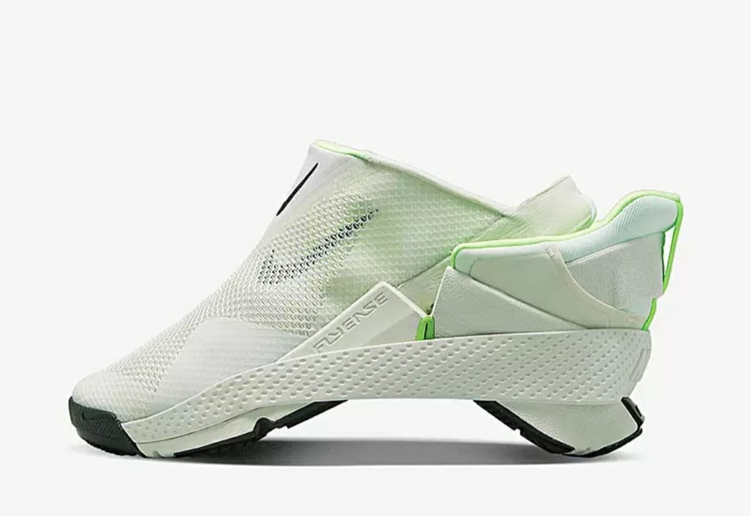Chaussures Intelligentes Sans les Mains | Un Confort Absolu à Chaque Pas ⭐